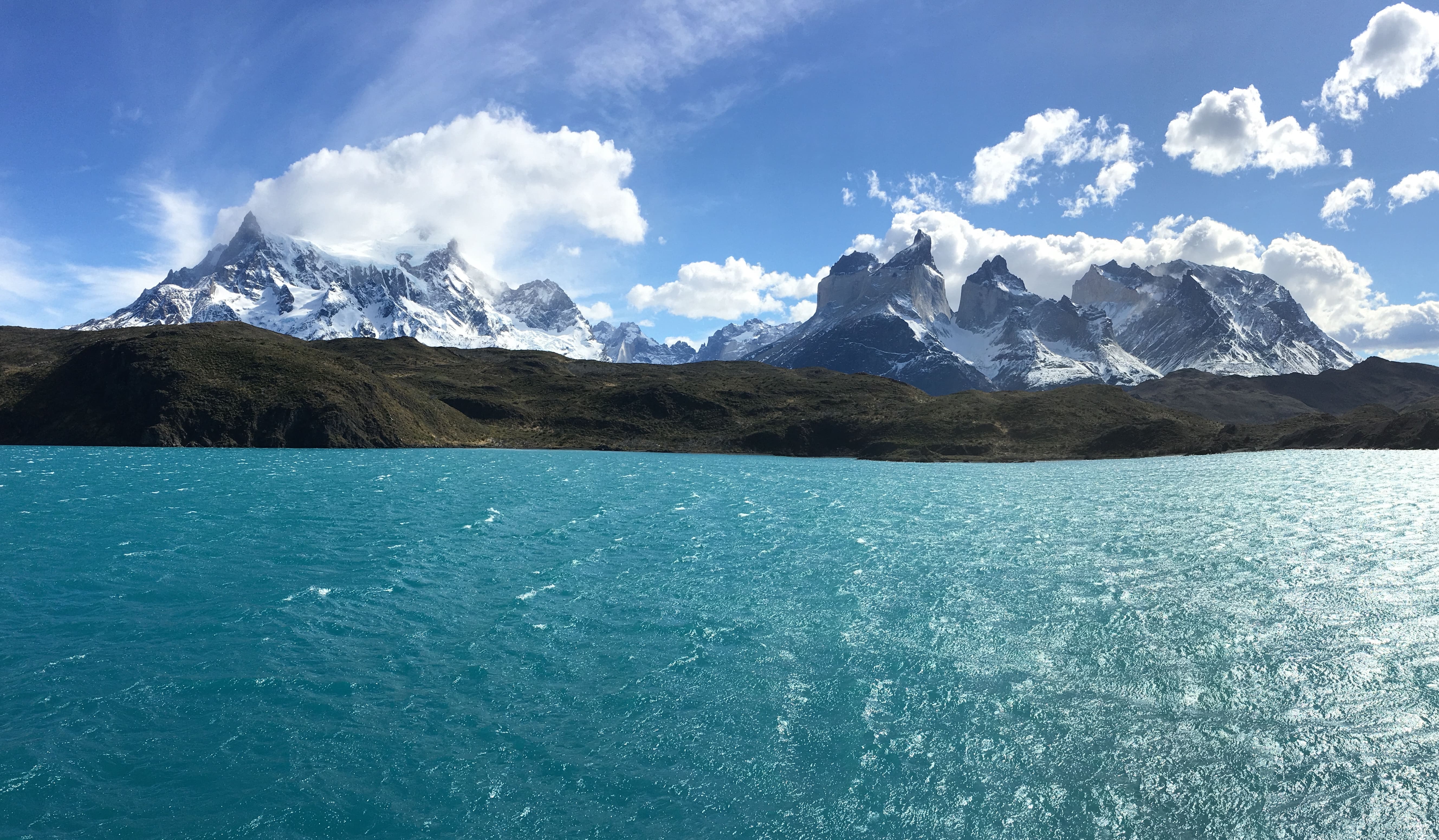Torres del Paine — Lago Grey e Cuernos